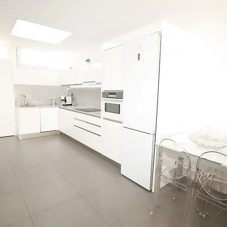 Apartament Fantastic With Sea Views *