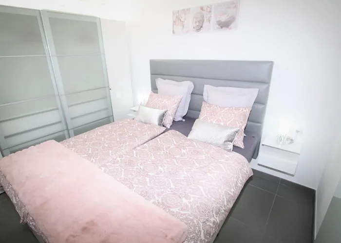 Fantastic With Sea Views *