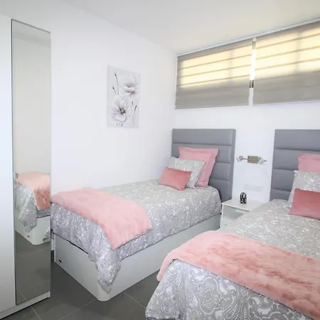 Fantastic With Sea Views *